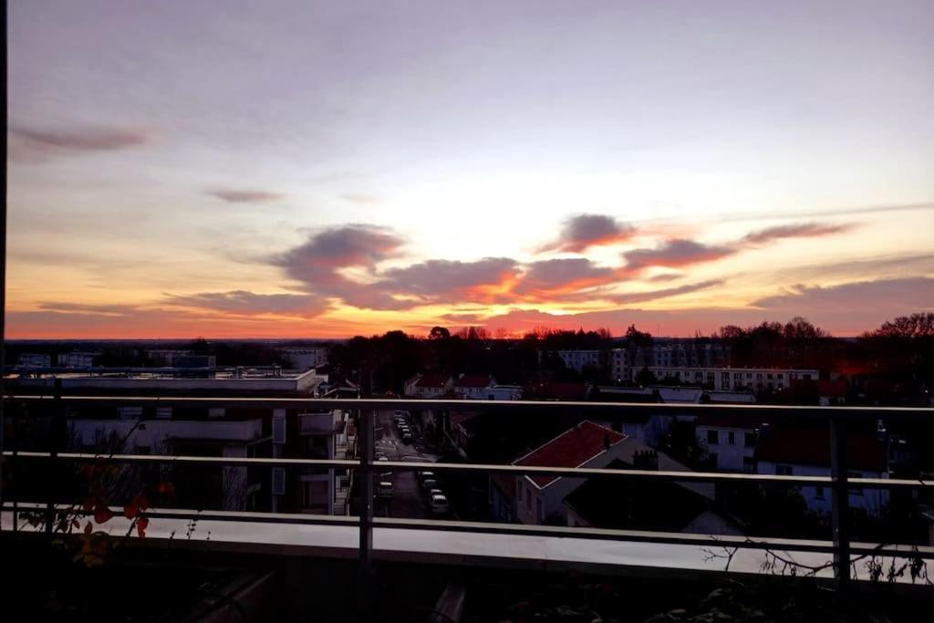 Le Nid : Rooftop Moderne Surplombant La Ville Nantes Exteriér fotografie
